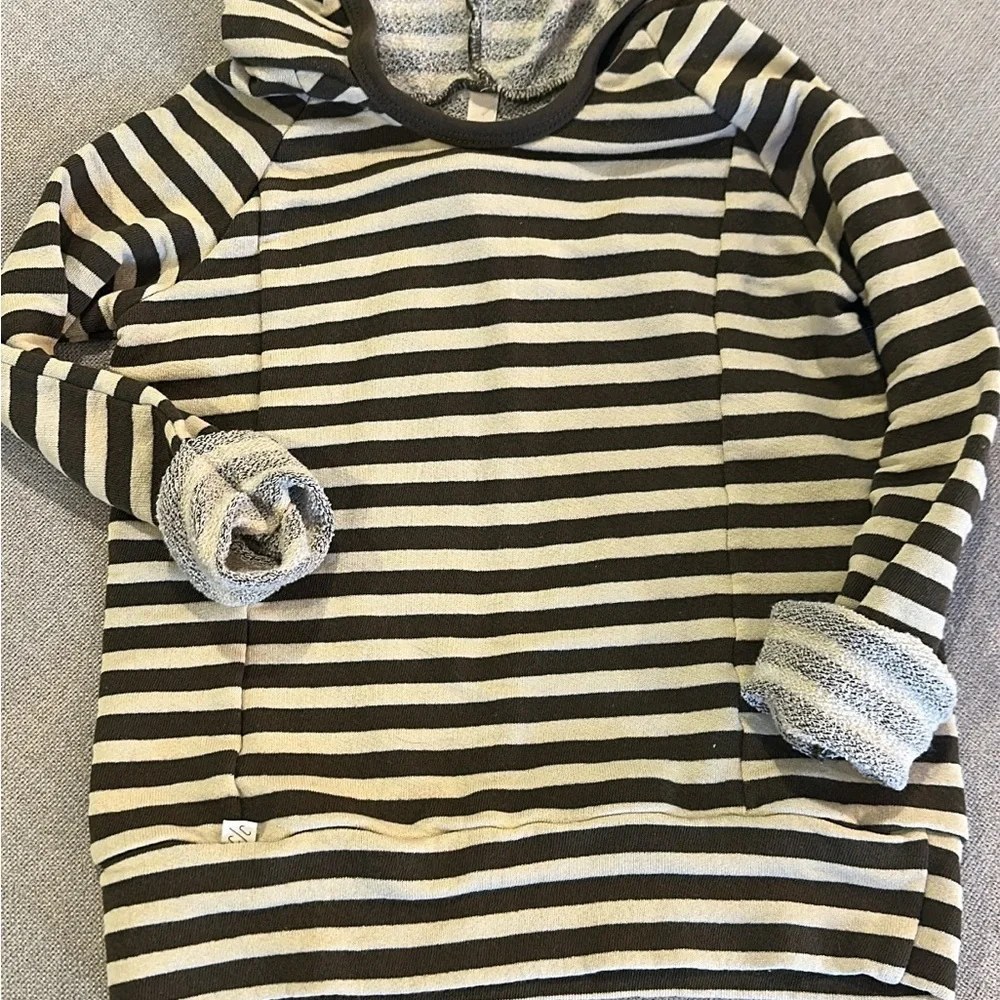 Striped childhoods clothing Hoodie in charcoal‎ and Cream